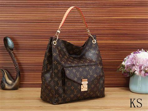 louis vuitton handbags coupons|inexpensive louis vuitton handbags.